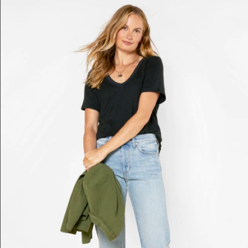 NWT black Neptune Hemp Vneck Shirt